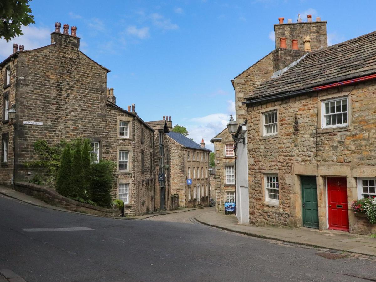 5 Castle Hill Villa Lancaster Exterior photo